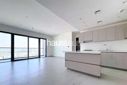 High Floor | Vacant on Transfer | Downtown Views