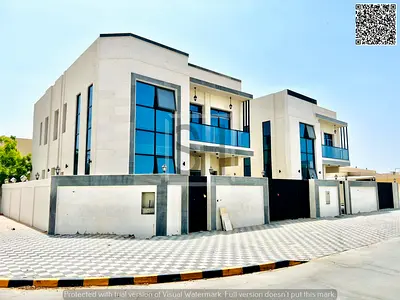 للبيع فيلا تتميز بموقع استراتيجي قريب من جميع الخدمات والمدارس والمراكز التجارية.