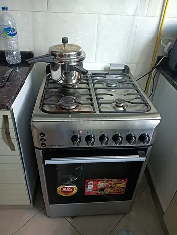 4 piece gas burner, northway  with oven