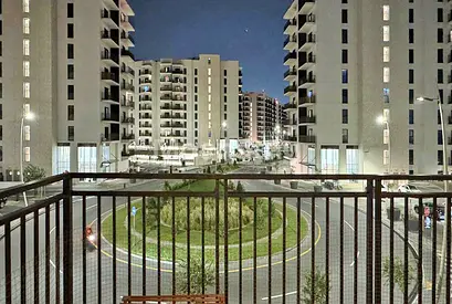 Low Floor | Fully Furnished | Road View