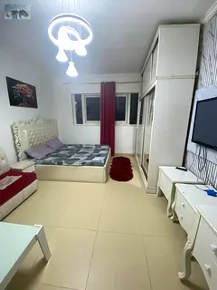 Studio with clean and tidy furniture, ready for immediate move-in. All bills (electricity and water)