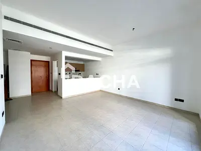 Golf Course View | Spacious | Vacant Soon