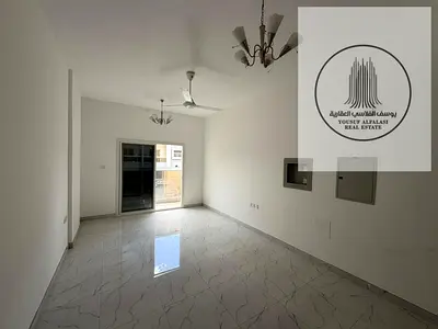 للإيجار: شقة غرفتين وصالة بمساحة واسعة – المويهات 3، عجمان