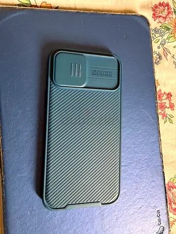 Apple iPhone 12 64 - Excellent Condition