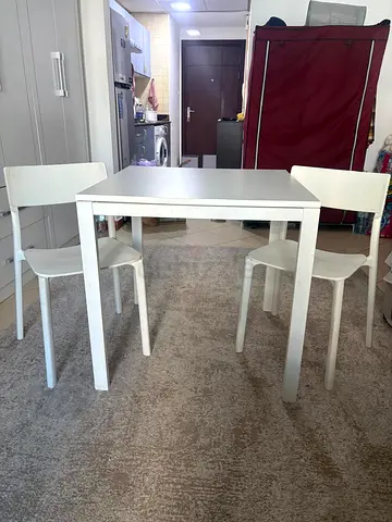 Dining table 75x75x75 with 2 chairs