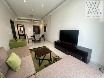 FULLY FURNISHED | BRIGHT UNIT | SPACIOUS SIZE