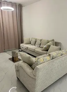Elegant and Spacious 1-Bedroom Apartment in Alcove