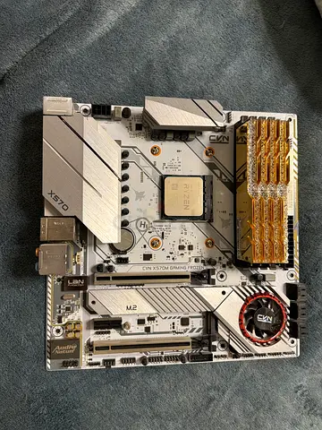 Pc amd 3700x, memory 32gb, x570m