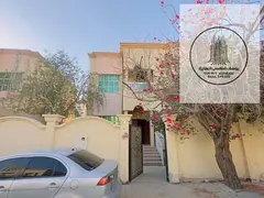 Villa for rent in Al Muwaihat, 5 rooms, prime location and spacious areas