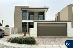 4 bed + Maids | Modern Finish | Vacant