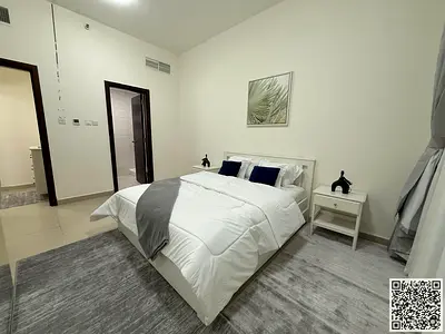 شقة فاخرة غرفة وصالة مفروشة بالكامل فرش جديد راقى جدا بموقع مميز جدا شاملة كافة الفواتير والانترنت وموقف سيارة خاص داخل الابراج