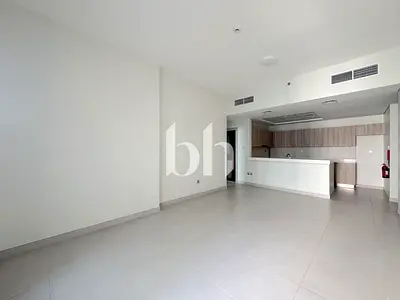 Exclusive | Large Layout | Rented