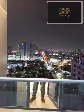 A shelf and a hall are available in Ajman Al Nuaimiya 3 near viva Easy to go to Dubai and Sharjah Building, first inhabitant The price is 41 thou