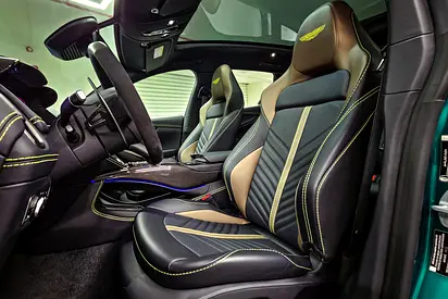 صورة مصغرة 7 لـ 2023 Aston Martin DBX