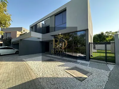 فيلا فاخرة   4 غرف+مجلس +مسبح +غرفة خادمة - غرفة تخزين   | تشطيبات فاخرة | قريب على كل الخدمات |   تملك حر | بارقى مجمع غابات سكنى  بالامارات