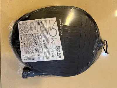 Foot pump for camping