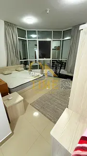 Luxury accommodation with open views in Al Rashidiya 3 - High floor!