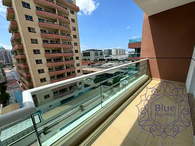 Spacious 2 BHK Fully Furnished Chiller Free Luxury Flat Open View