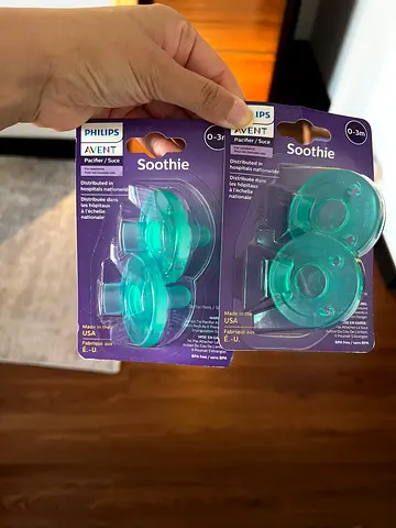 Brand new Philips avent pacifier set of 2 for 0-3m