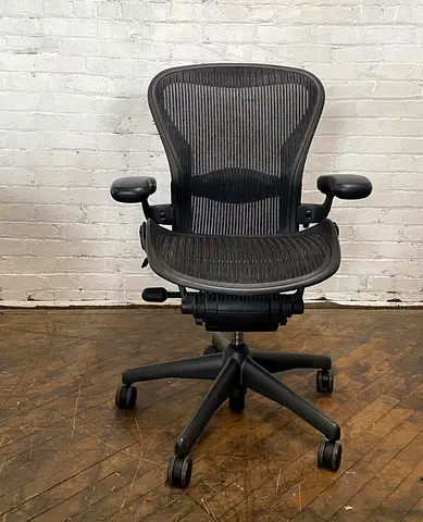 Herman Miller Aeron office chair size B
