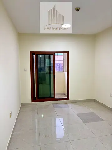 Bright & Modern Studio | Prime Bur Dubai | Ready to Move