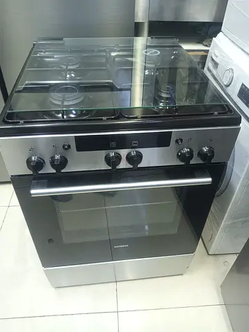 Siemens full gas cooker 60/60 cm