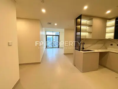 FULLY FITTED 2BHK+STUDY |LUXURY LIFE STYLE |VACANT