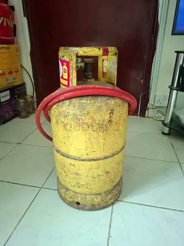 GAS CYLINDER 13 KGS