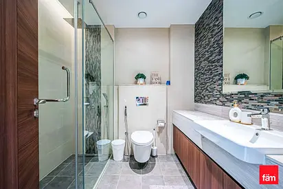 Furnished | Low Floor | Upgraded | Spacious