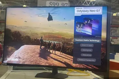 Samsung Odyssey Neo G7 43-inch is a flat, 4K UHD smart gaming monitor with a 144Hz refresh rate, 1ms