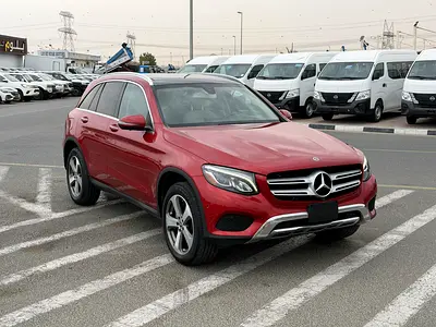 Mercedes-Benz GLC 300 4MATIC 2019 - American Specs