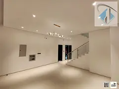 First occupancy villa with built-in wardrobe and roof terrace, excellent finishing