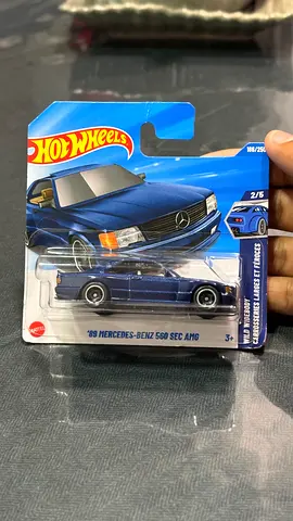 Hot Wheels 89 Mercedes-Benz 560 SEC AMG Die-Cast Model