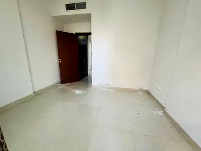 SPACIOUS 1 BEDROOM WITH 1 BATHROOM OPEN KITCHEN GYM PARKING FREE ON PRIME LOCATION CONTACT US NOW