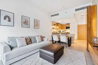 Stylish 1BR APT with Gym, Pool & Private Parking | Furnished | Flexible term