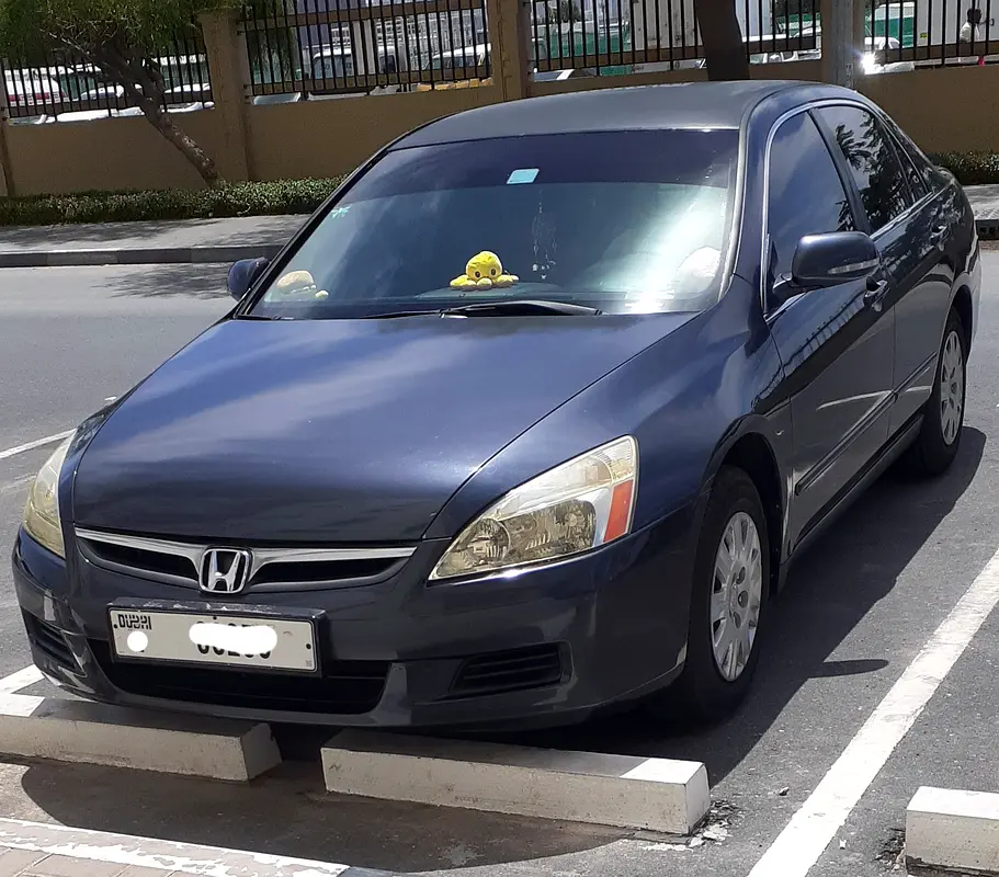 Honda Accord 2007 — photo 1 of 10