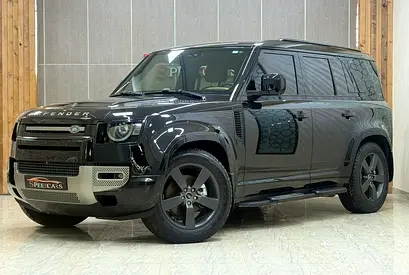 Defender 110 X-Dynamic HSE P300 / Full Option / 5 Years Al Tayer Warranty