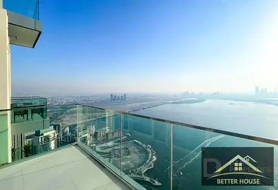Full sea & downtown view.