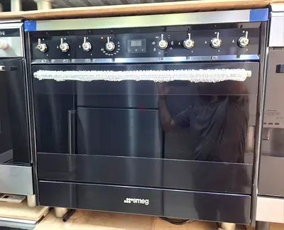 Smeg Top Gas Oven Electric Black Freestanding Oven