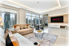 Stunning 2BR with Canal Views in Dubai Marina | Furnished | Flexible term
