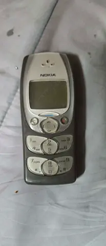 Nokia 2300