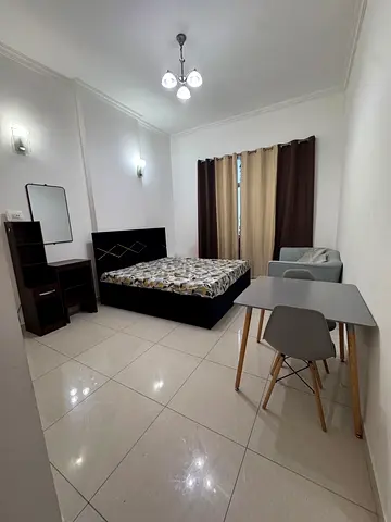 Master Room available for rent in Al Barsha 1 Near Mall of Emirates apartment