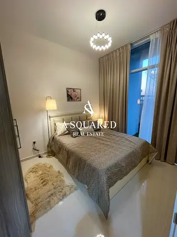 مفروش بالكامل | إطلالة على المدينة | جاهز للسكن