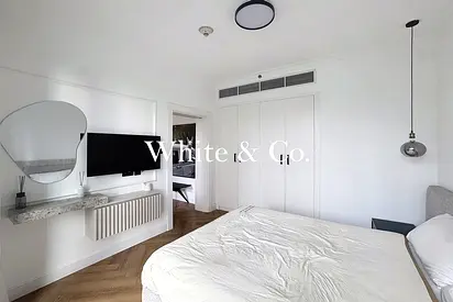 Upgraded | Modern Decor | Prime Location