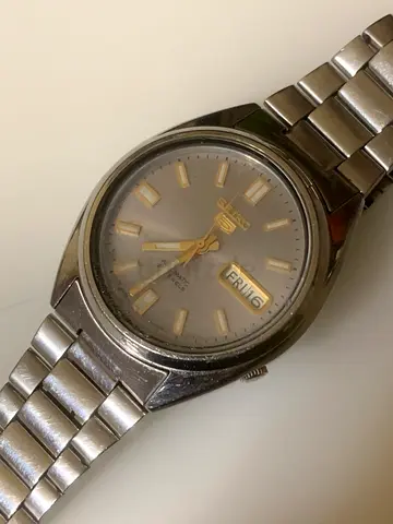 URGENT SELLING Seiko watch