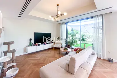 Vacant on Transfer I Greenbelt location | Upgraded