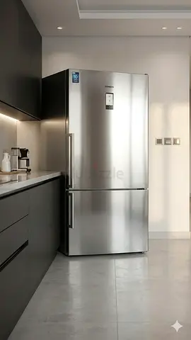 Siemens iq700 refrigerator bottom freezer 682liters capacity 86cm width 185cm BY HWS