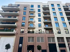 Chic | Walkable Area | Smart Layout