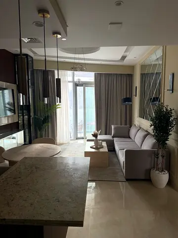 شقة أنيقة بتصميم معماري مميز | مفروشة بالكامل | وسط مدينة دبي