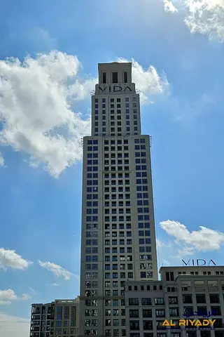 الطابق العلوي 2 غرف نوم | مفروشة | إطلالات على الخور والمارينا